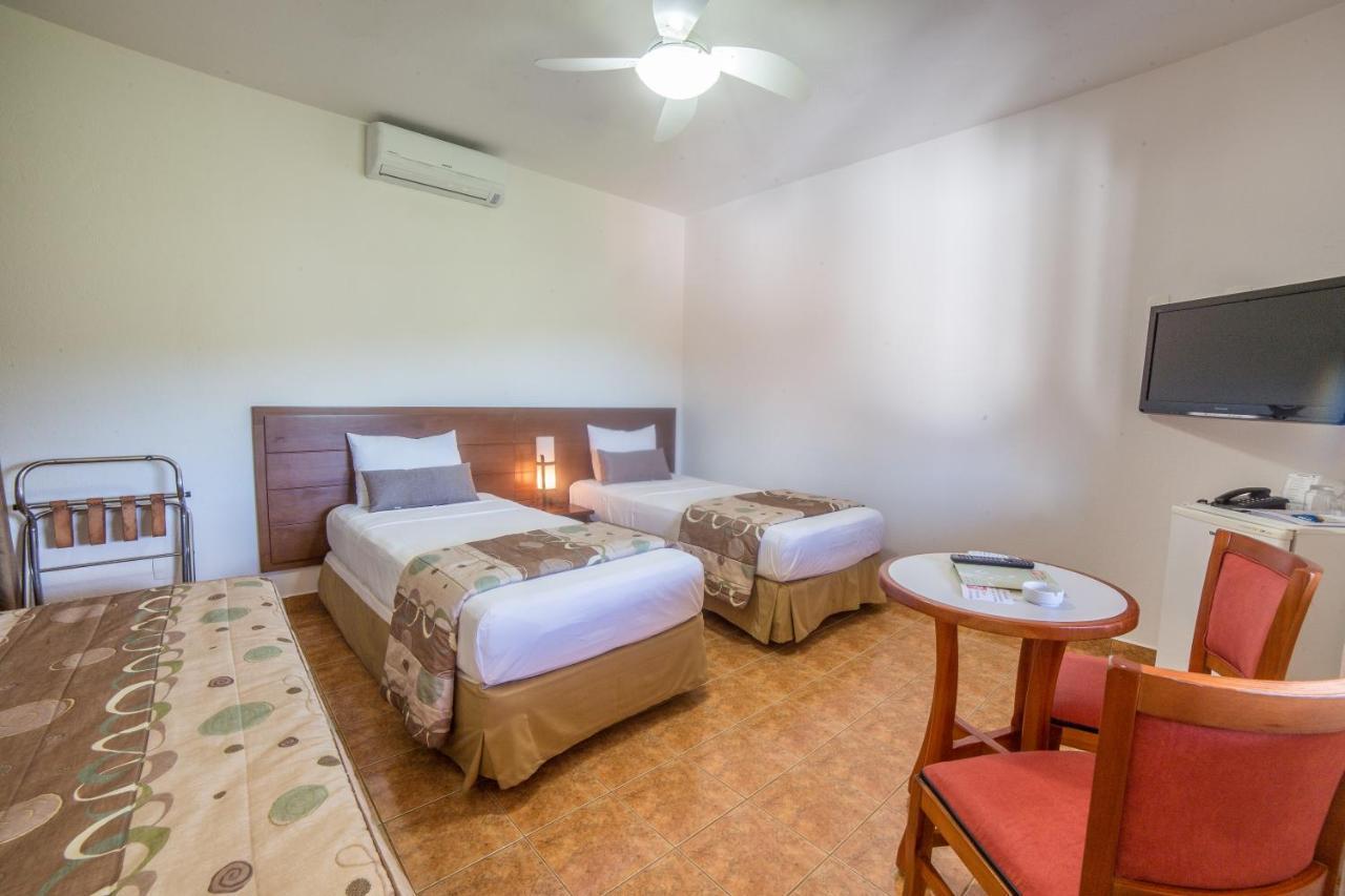 Hotel Estancia Atibainha - Resort & Convention Nazaré Paulista Екстериор снимка