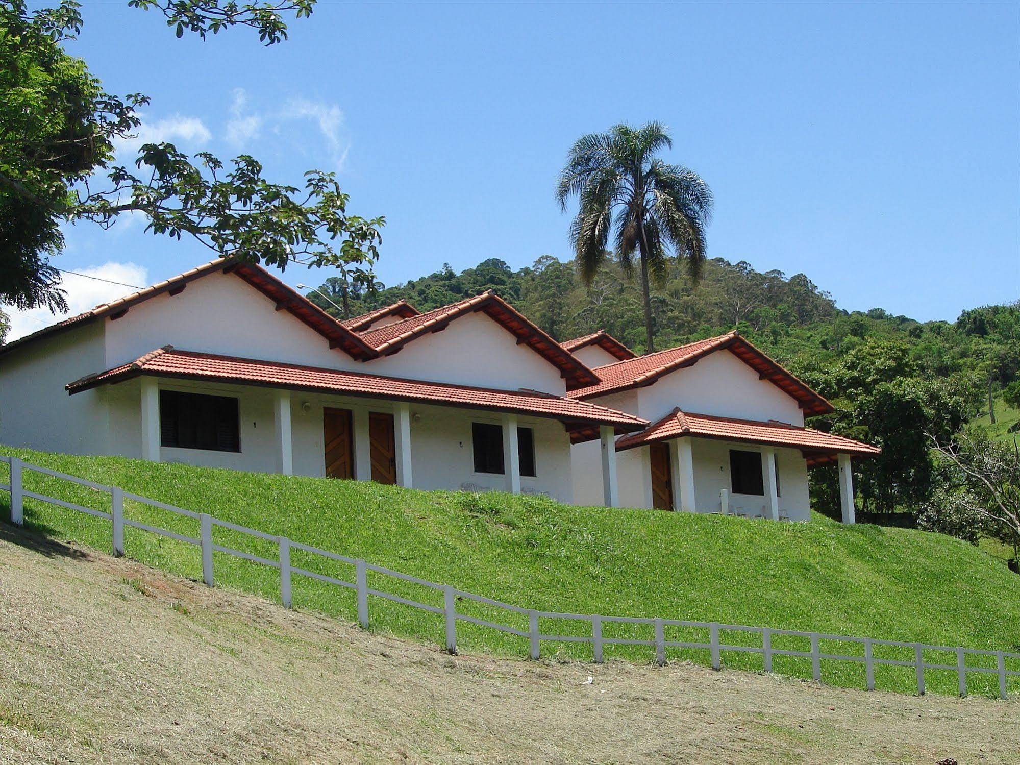 Hotel Estancia Atibainha - Resort & Convention Nazaré Paulista Екстериор снимка