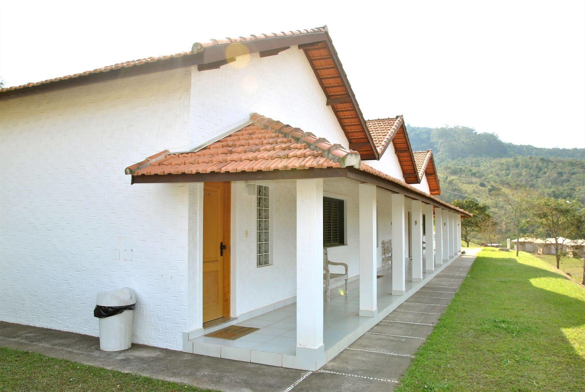 Hotel Estancia Atibainha - Resort & Convention Nazaré Paulista Екстериор снимка