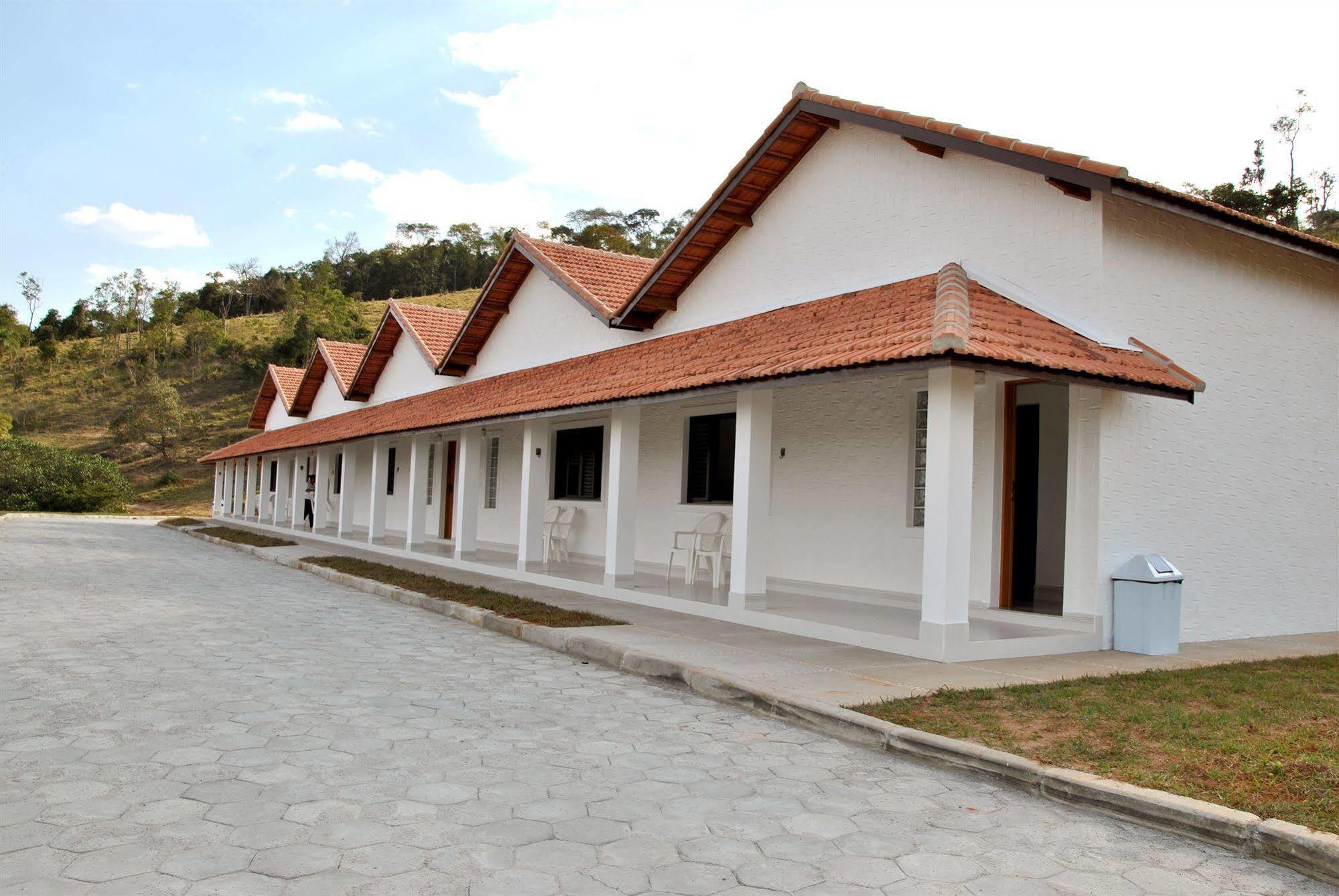 Hotel Estancia Atibainha - Resort & Convention Nazaré Paulista Екстериор снимка